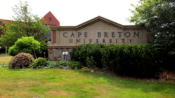 School issues apology for priest's remarks on residential schools in speech to graduating class