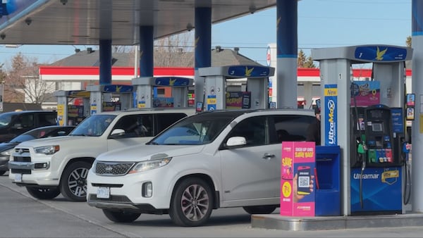 Ottawa gas prices set to drop again on Friday